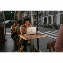 Ordinateur Portable HP AD2Z9ETABE 13,3" intel core ultra 7 16 GB RAM 512 GB SSD